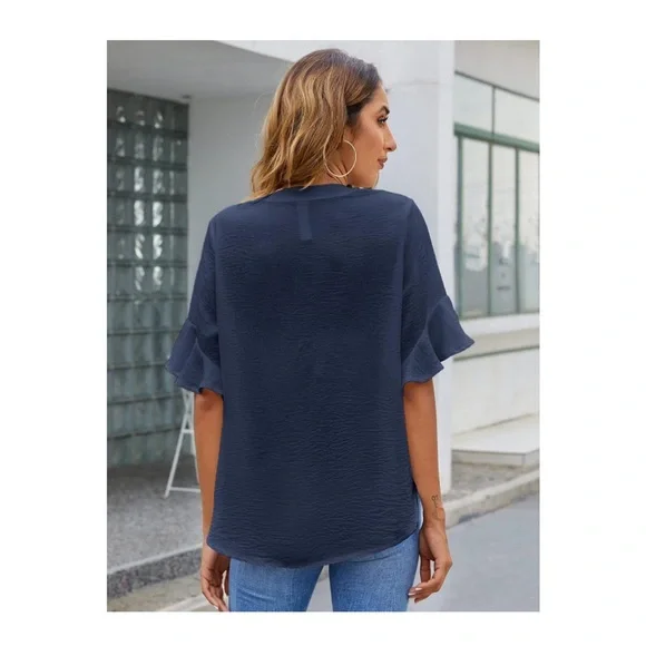 Women’s Blouse - Picture 3 of 8